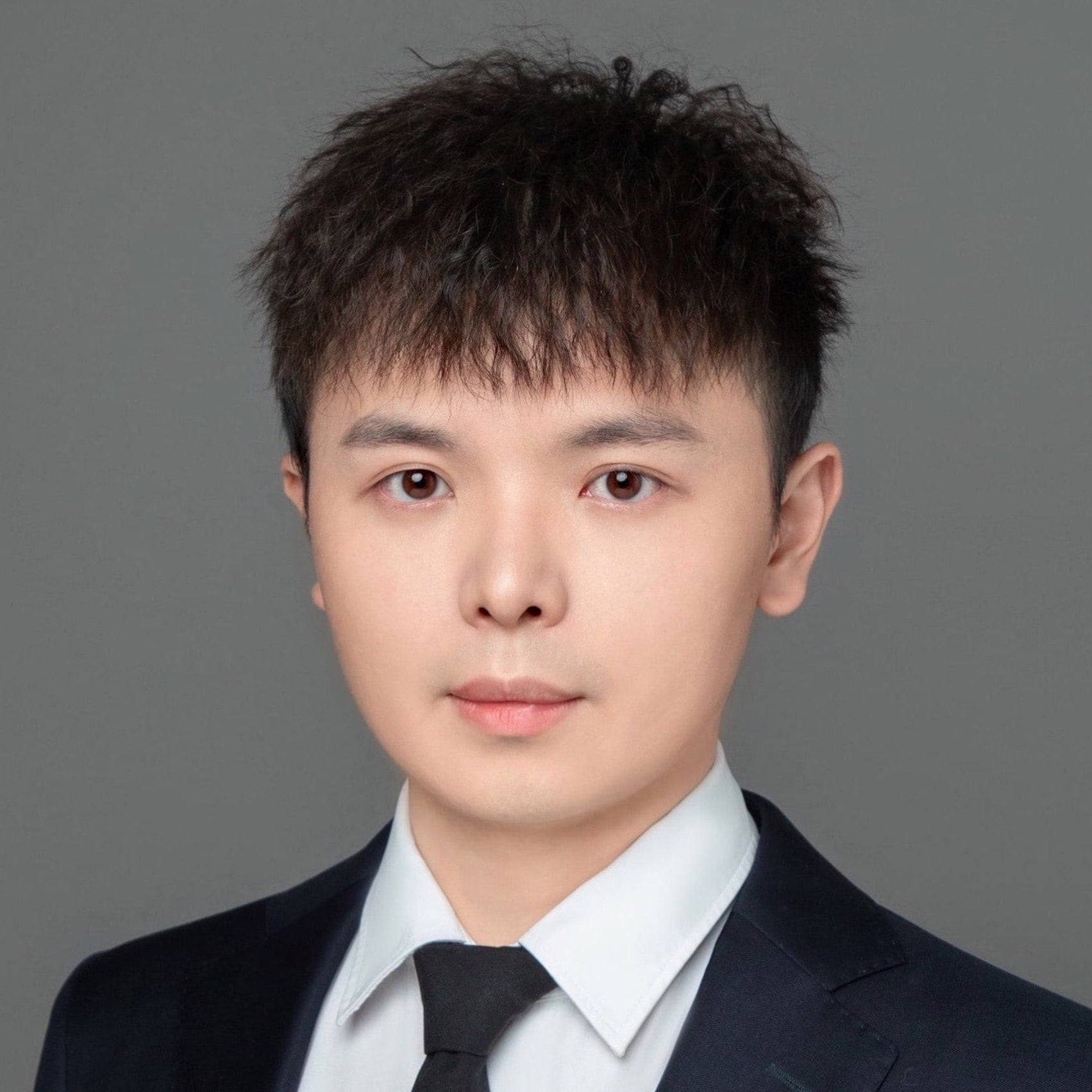 Lingdong Kong